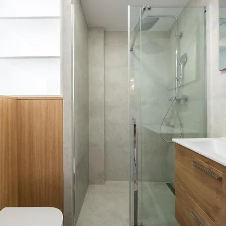 Castle View Luxury In Old Town Apartment