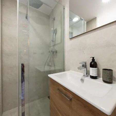 Castle View Luxury In Old Town *