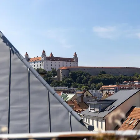 Castle View Luxury In Old Town